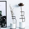 Vase im Minimalistischen Stil - Dezent und schick in Einem - happiour! shop